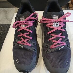 On Women's Athletic Shoes in Black and Pink